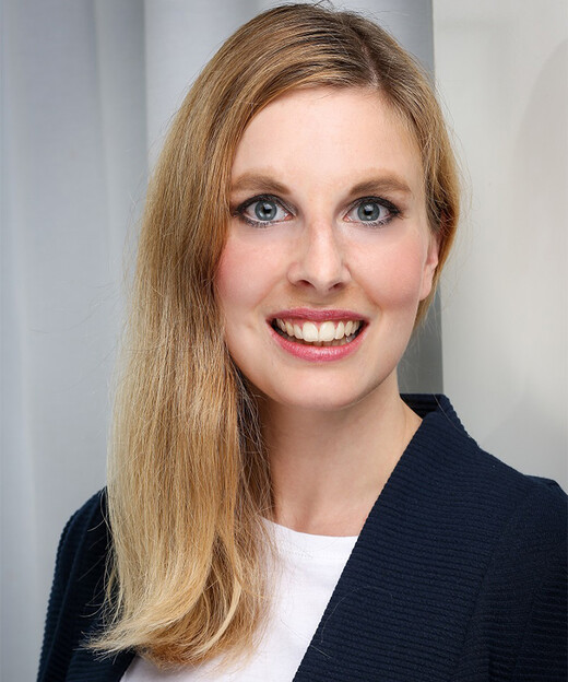 Foto Juniorprof. Dr. Anja Kürzinger Foto Juniorprof. Dr. Anja Kürzinger